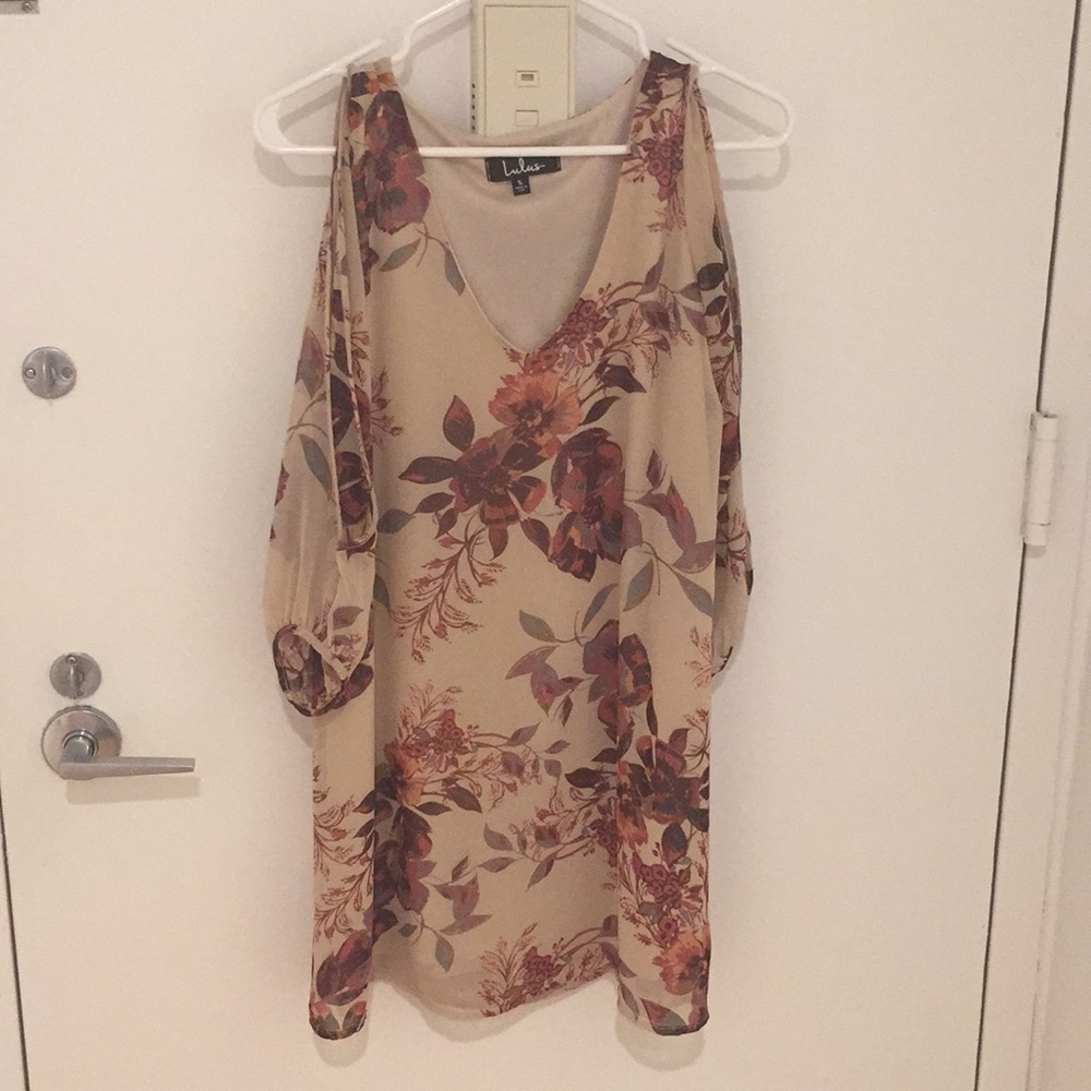SHIFTING DEARS LULUS DRESS - SIZE S